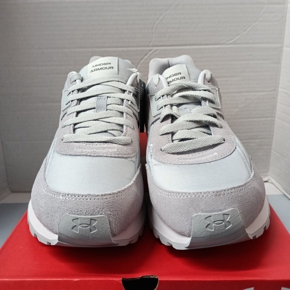 Under Armour Essential Runner Shoes Men SZ 11 Grey Running Sneakers 3028408-107 - Picture 2 of 8